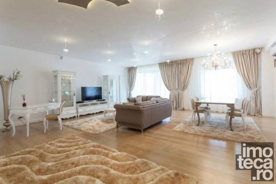 Four rooms apartment, next to Herastrau Park 